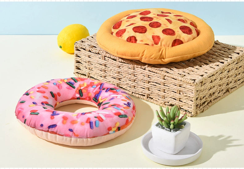 Pizza toy for medium to large dogs