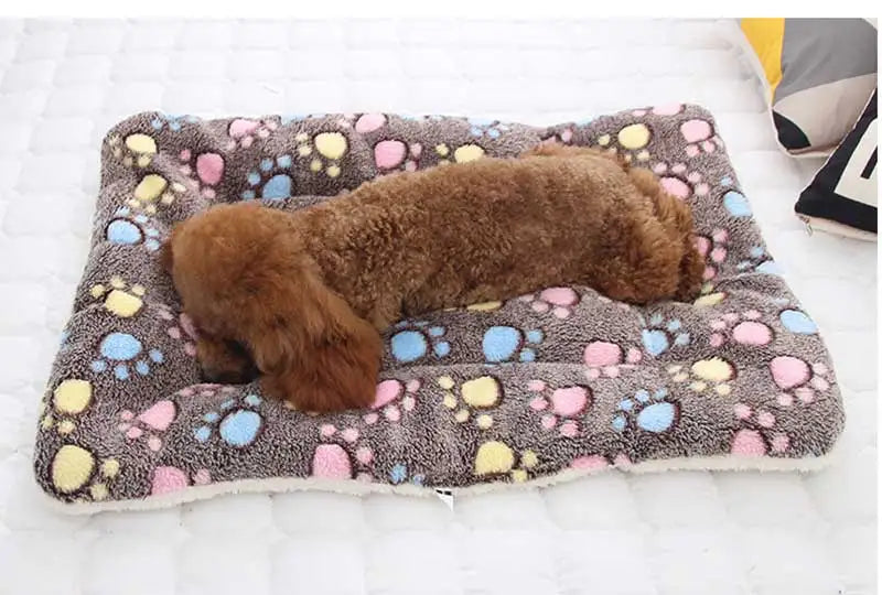 Soft Flannel Thickening Pet Soft Fleece Pad Pet Blanket Mattress Puppy Cat Sofa Mat Home Carpet Warm Sleep Set Dog Bed