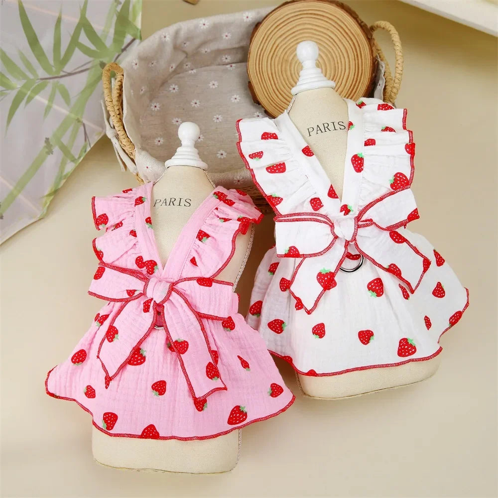 Strawberry Pattern Summer Dress for Dog Pet Clothing Dog Suspender Skirt Cats Puppy Cute Dog Costume Supplies