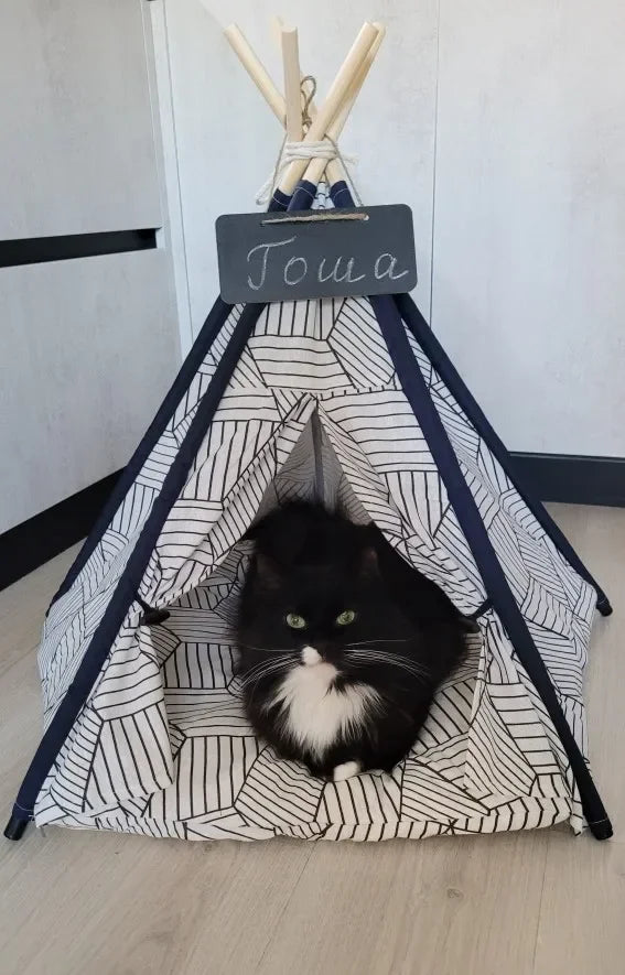 Pet Tent House Dog Bed Portable Removable Washable Teepee Puppy Cat Indoor Outdoor Kennels Cave with Cushion and Blackboard