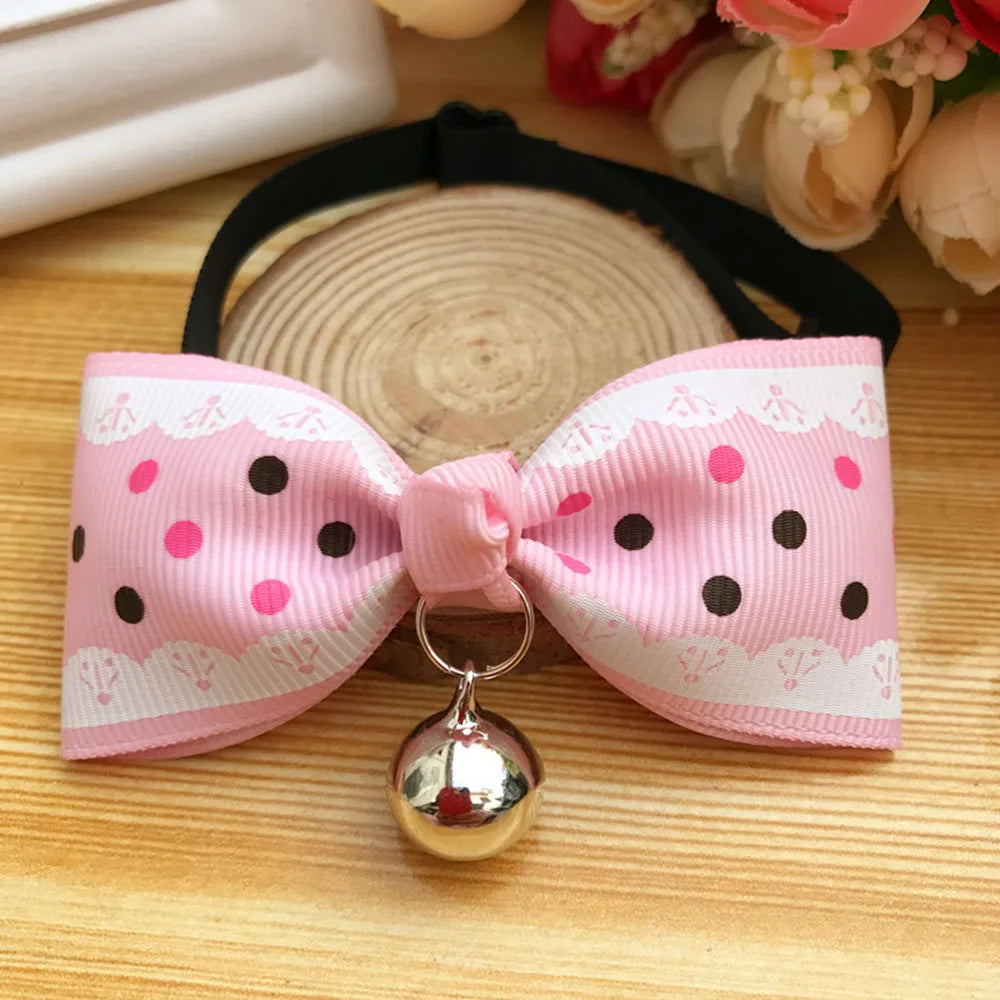 Collar con lazo ajustable para perro y gato, con cascabel, accesorio para animales pequeños, para Navidad, cumpleaños, vacaciones y fotografía