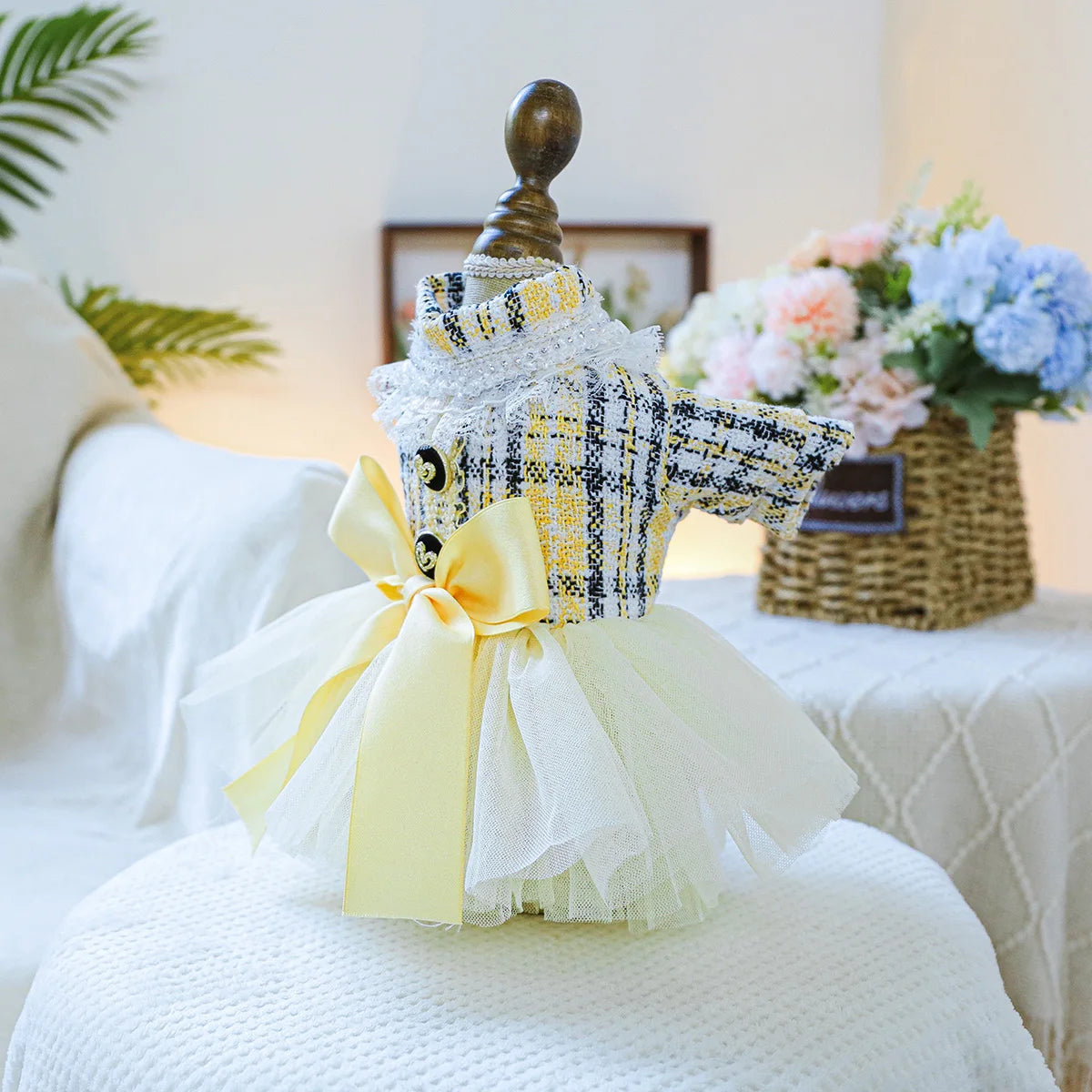 1PC pet clothing dog spring and autumn yellow charm princess wedding dress princess skirt suitable for small and medium dogs