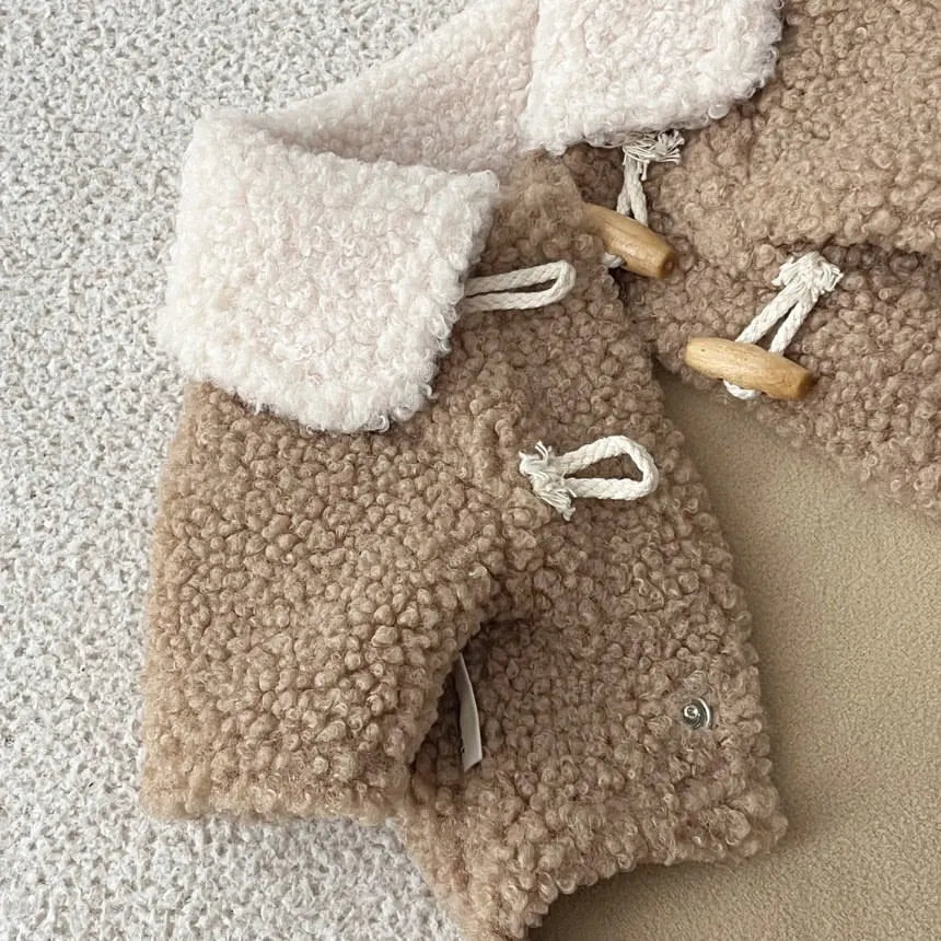 Autumn Winter Thickened Warm Coat Dog Cat Buckle Shake Fleece Coat Teddy Yorkshire Small Puppy Dog Horn Buckle Coat Clothes