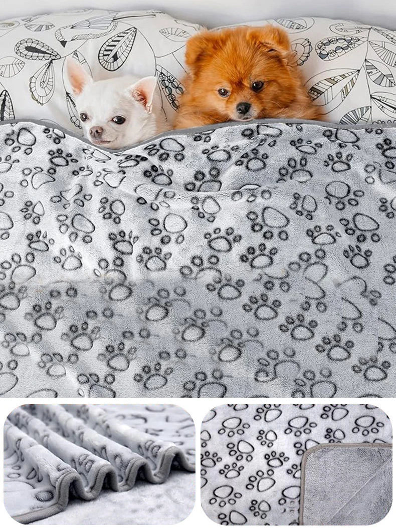 Soft Fluffy High Quality Pet Blanket Cute Cartoon Pattern Pet Mat Warm and Comfortable Blanket for Cat Dogs