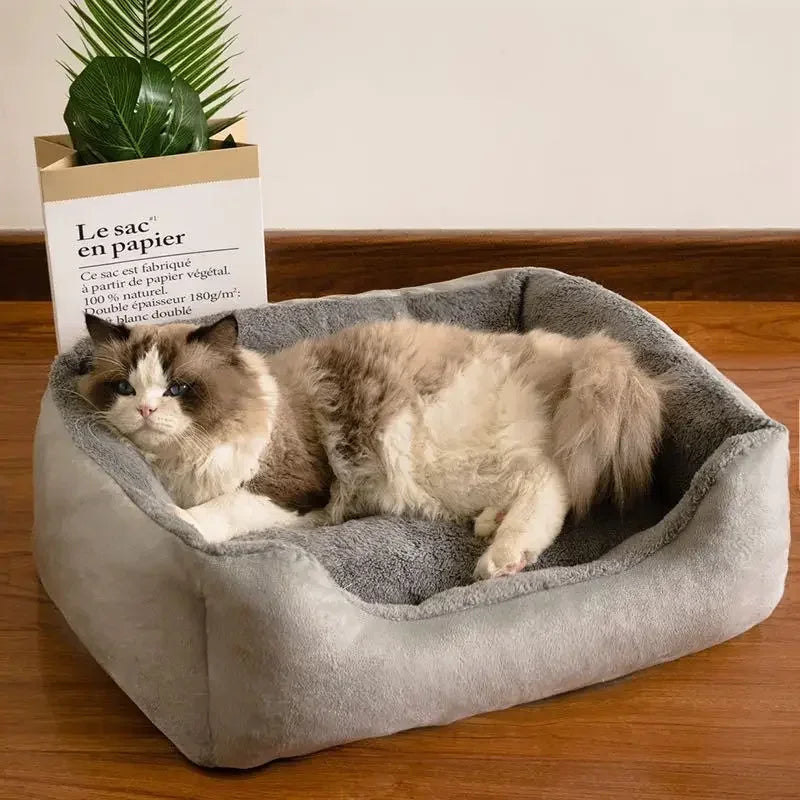 Lit pour chat moelleux et épais carré, coussin chaud et confortable pour animaux de compagnie avec base antidérapante, grand nid doux pour chien, fournitures d'hiver pour animaux de compagnie