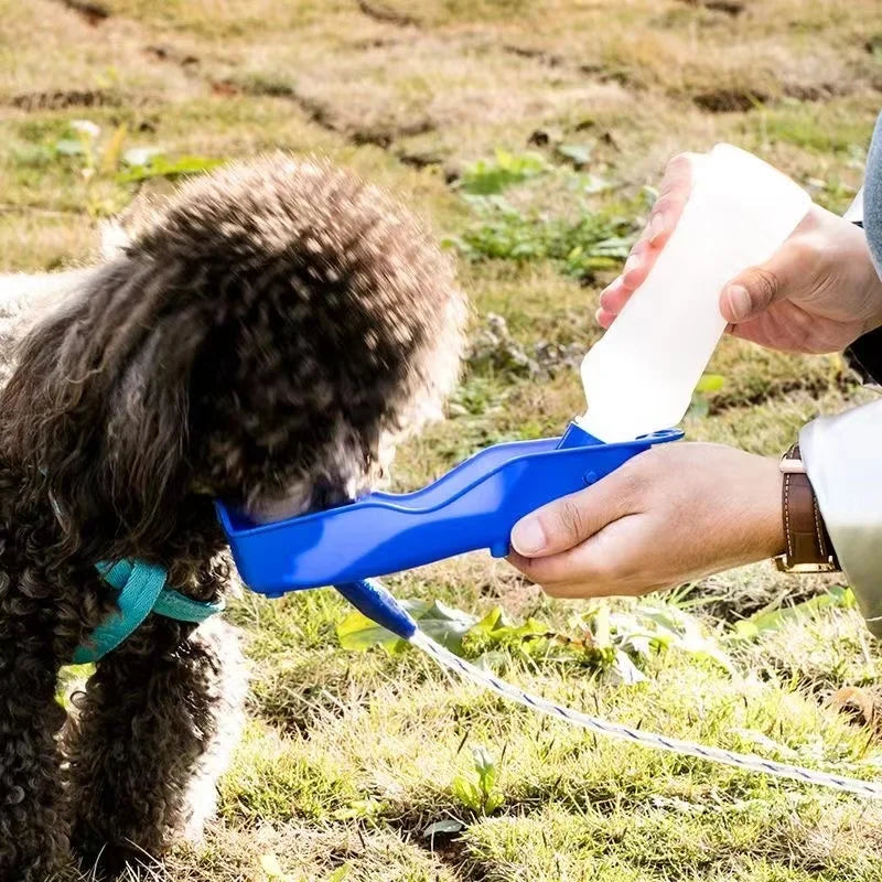 250Ml/500ML Dogs Go Out Kettle Drinker Portable Water Cup Drinking Water Feeder Pet Accopanying Cup Water Bottle Walking Dog Sup