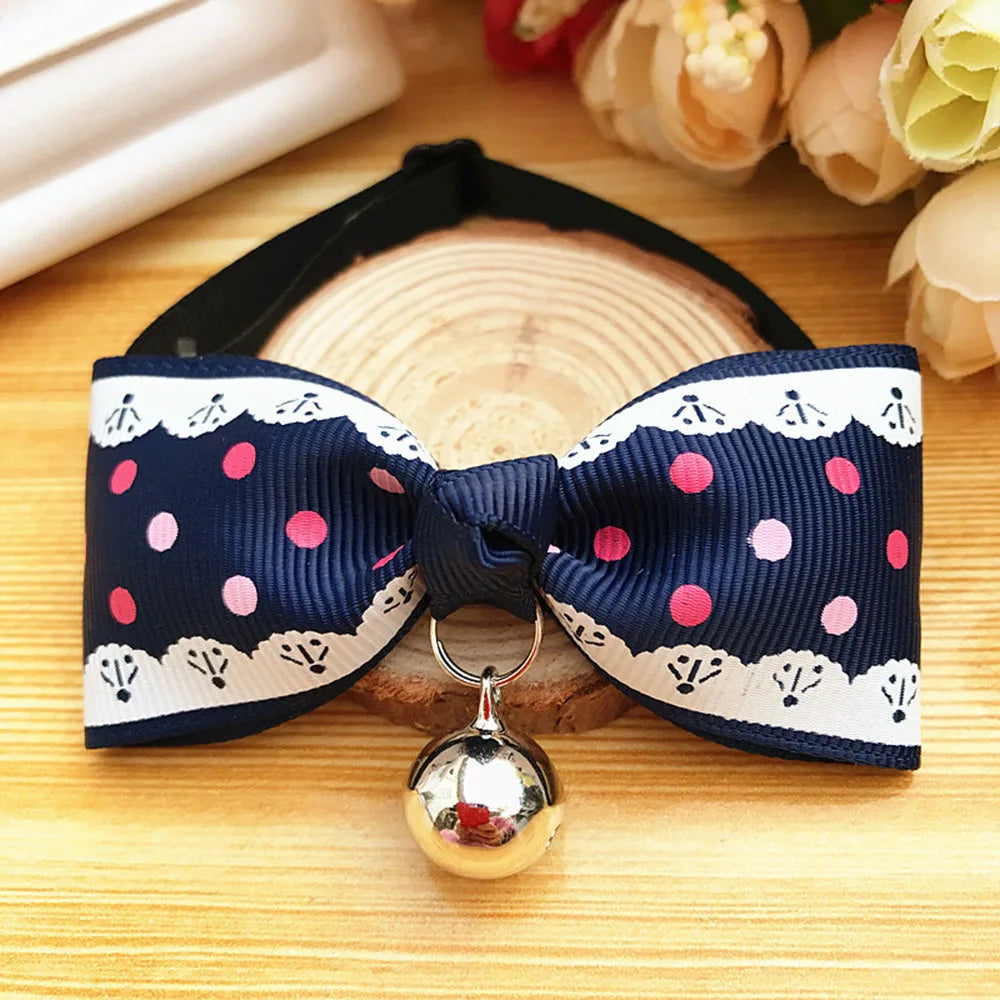 Collar con lazo ajustable para perro y gato, con cascabel, accesorio para animales pequeños, para Navidad, cumpleaños, vacaciones y fotografía