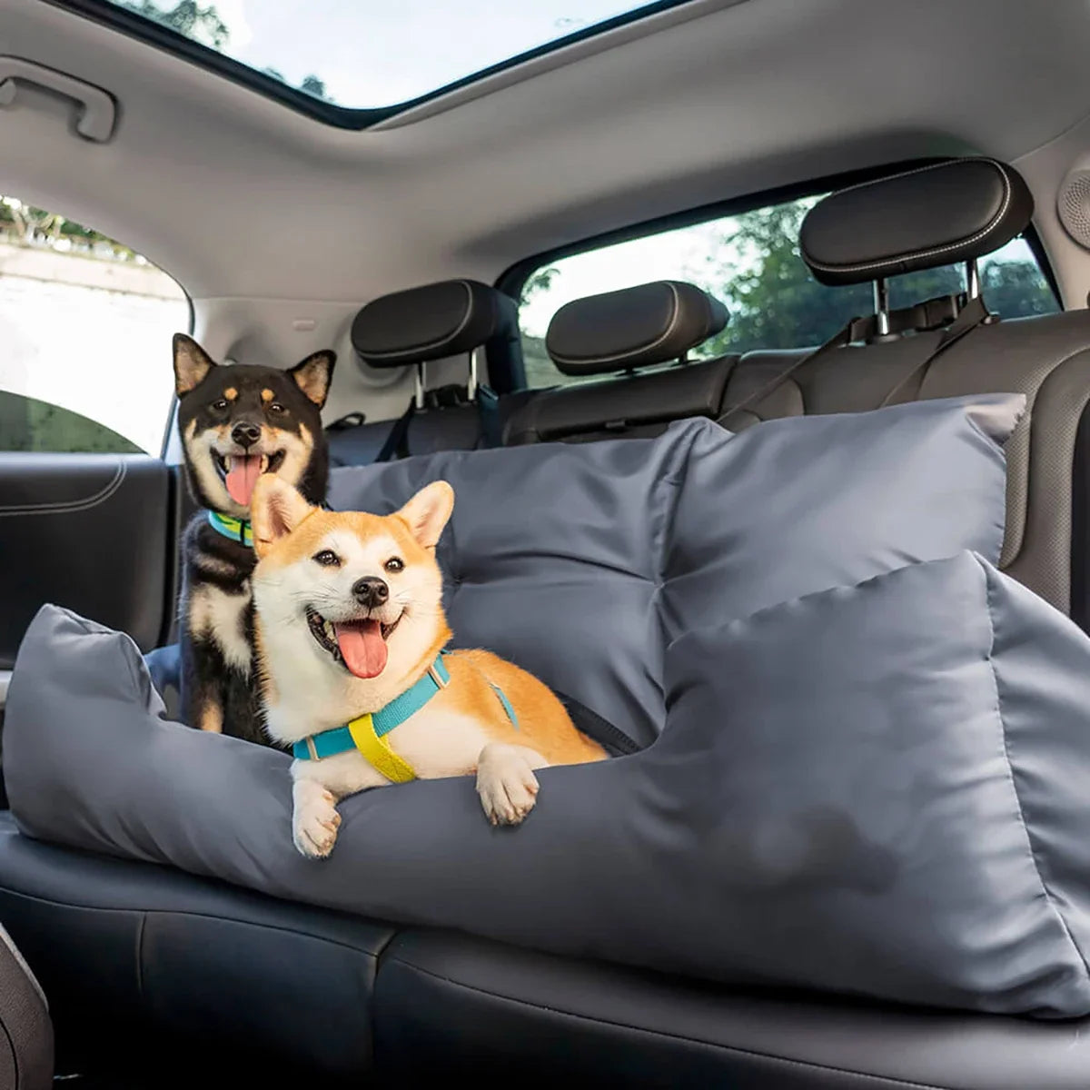 Large Dog Car Back Seat Bed with Safety Belt, Travel Bolster, Pet Booster, Car Seat for Dog Travel Bed with Safety Belt