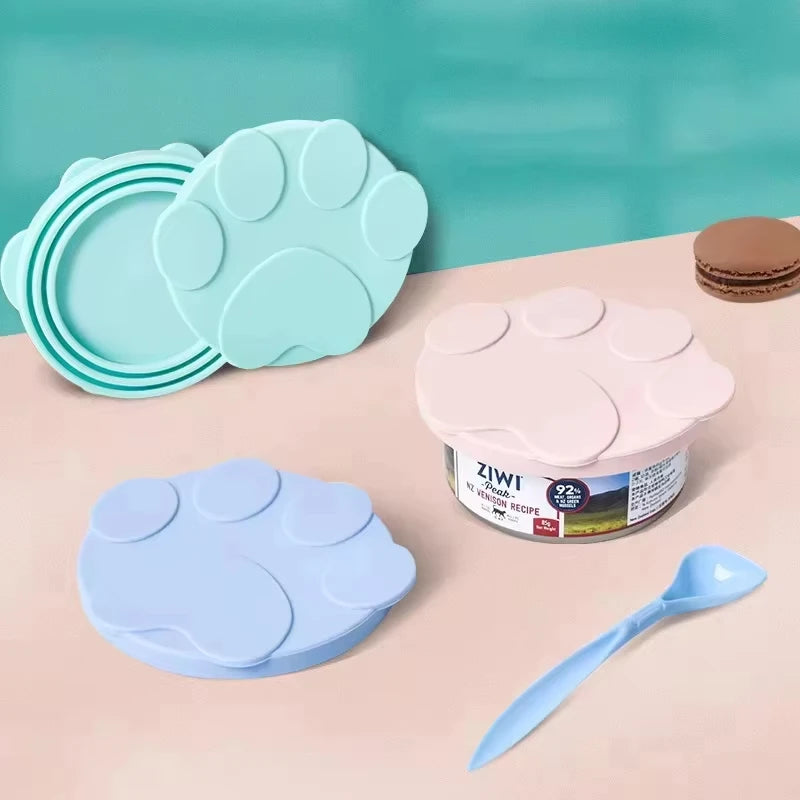 Portable Silicone Canned Lid Spoon Reusable Cover Sealed Pet Food Can Lids For Puppy Cat and Dog Food Storage Fresh-Keeping Item