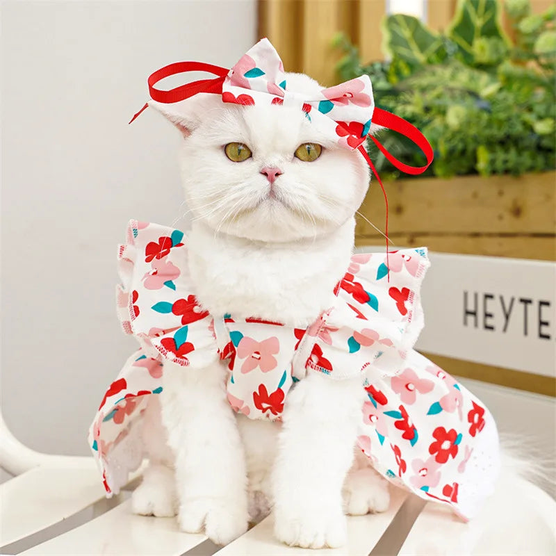 Summer Dog Clothes Floral Dog Princess Dresses Cute Puppy Accessories Cat Dog Flying Sleeves Dresses Chihuahua Girls Dog Costume