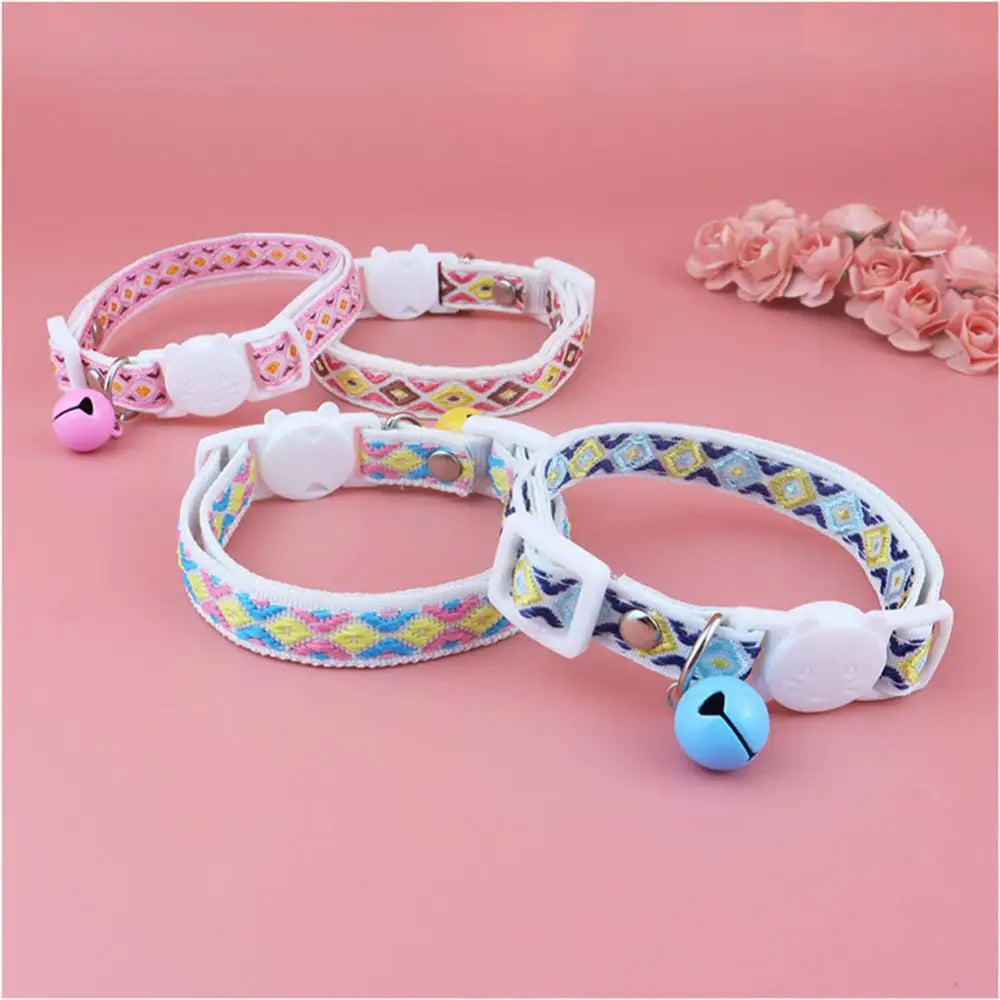 1PCS Pet Supplies Cat Collar Anti-choking Collar Cat Face Buckle Ethnic Jacquard Cat Collar with Bell Adjustable Safety Necklace