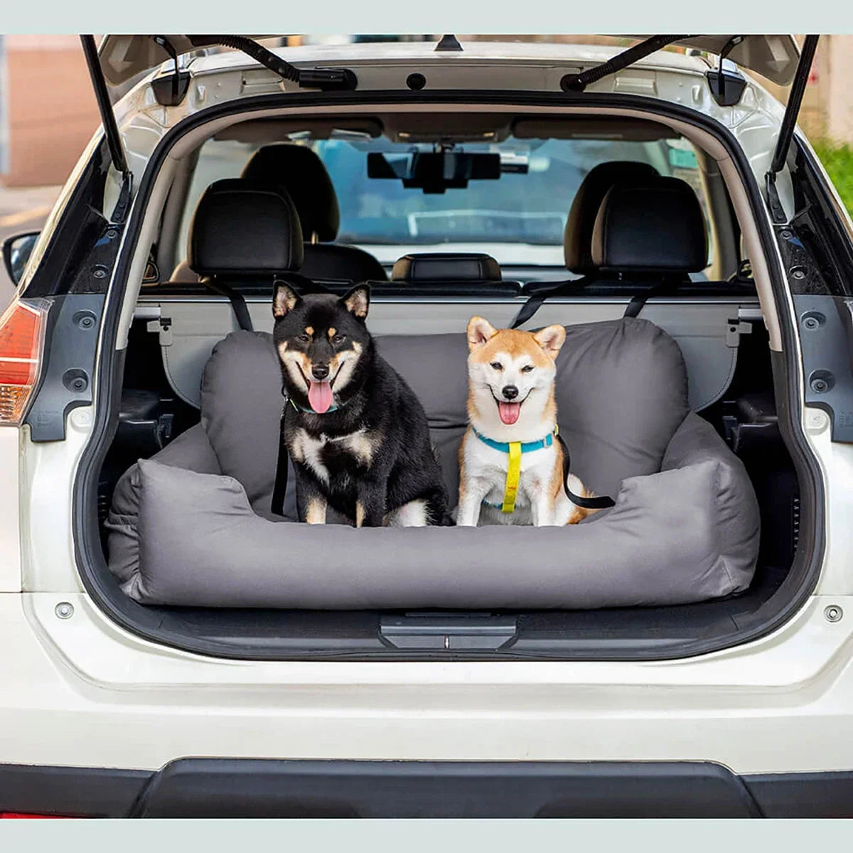 Large Dog Car Back Seat Bed with Safety Belt, Travel Bolster, Pet Booster, Car Seat for Dog Travel Bed with Safety Belt